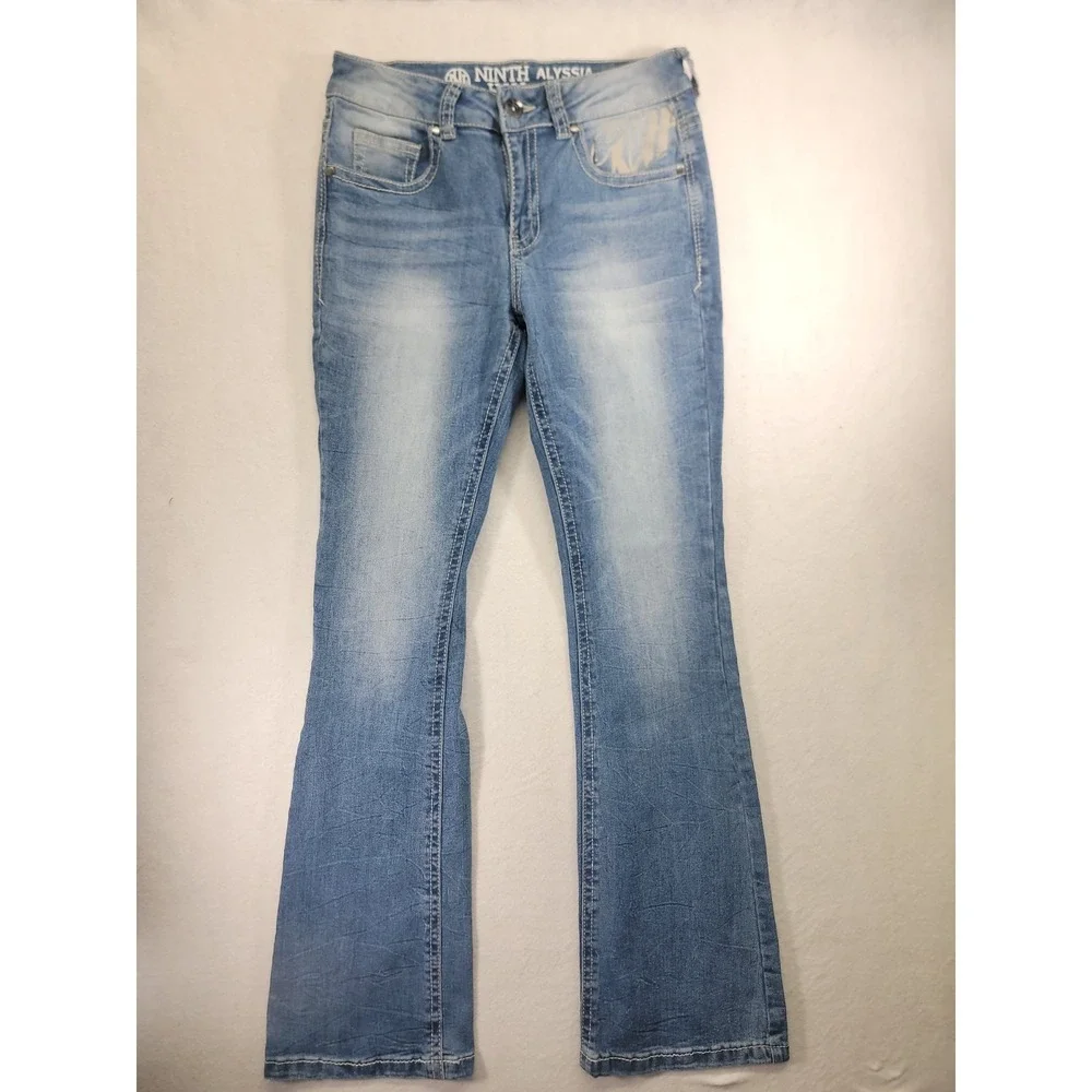 Ninth Hall Alyssia Embroidered Rose Flame Rhinestone Jeans Bootcut NWOT Sz‎ 6